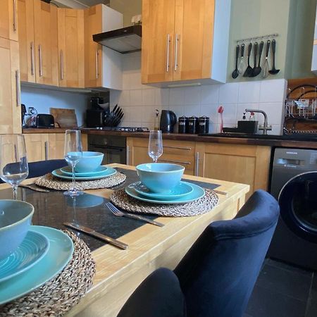 Spacious 2-Bed Flat With Garden, 3 Minutes Walk From Oval Tube Station London Ngoại thất bức ảnh